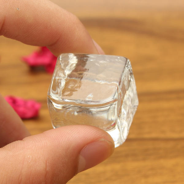 2.3cm Photography Props Geometric Simulation Ice Grain Ice Acrylic Ice COD